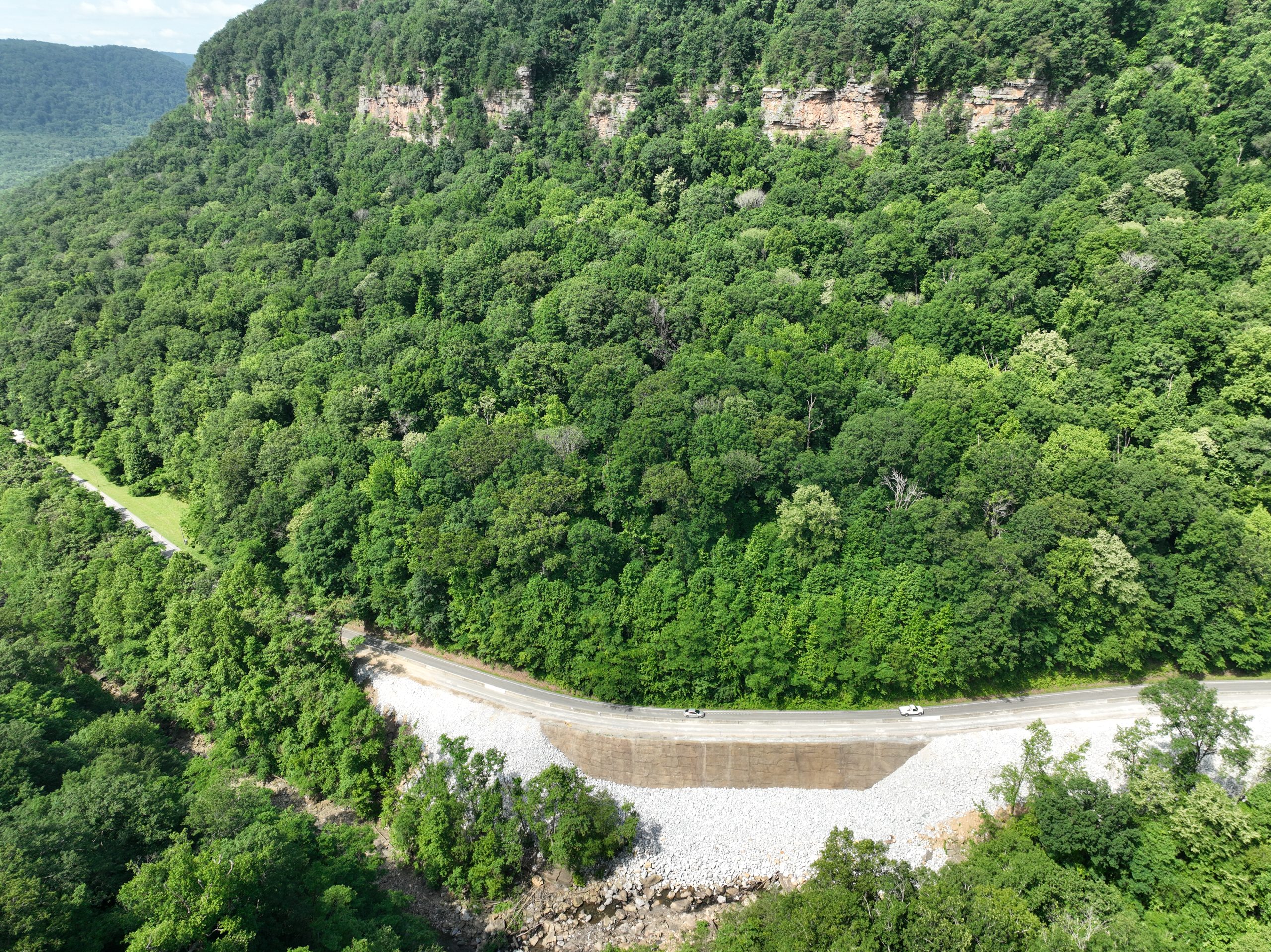 CNV Route 307 Tenn. Sculpted Shotcrete Wall