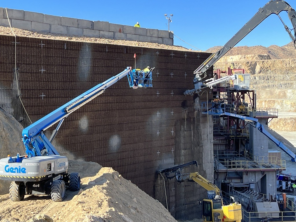 MSE Stabilization Crusher Wall