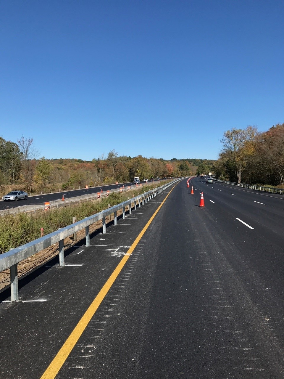 Guard rail/guide rail