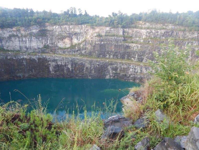 Rock Scaling for Mine Closure and Quarry Conversion